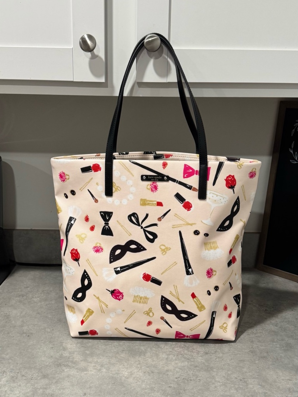 Kate Spade New York Daycation “Hop To It” Bon Shopper Tote! NWOT!!